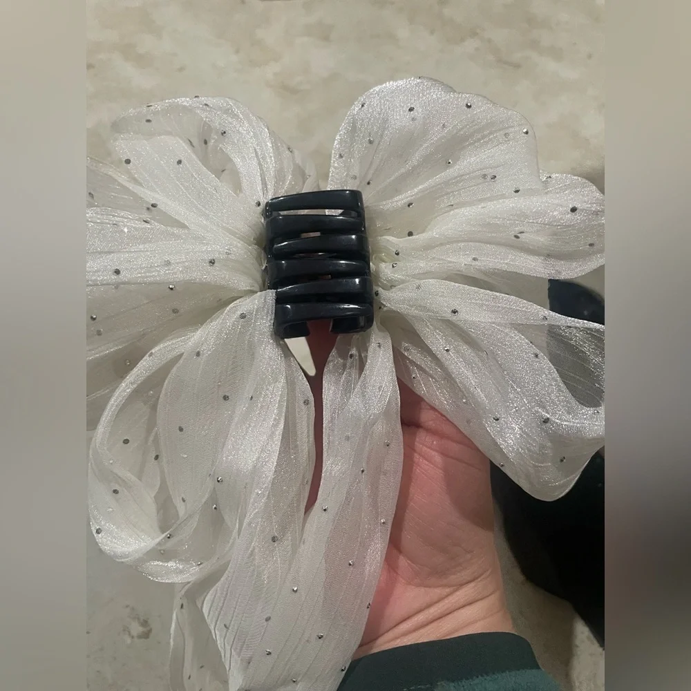 Bow hair clip- set of two